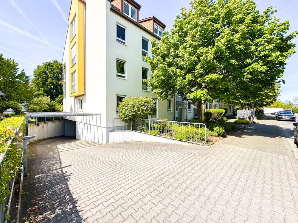 Ansicht Einfahrt TG