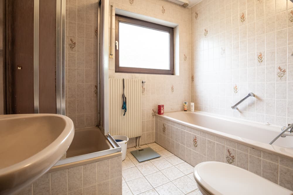 Badezimmer 1, erstes OG