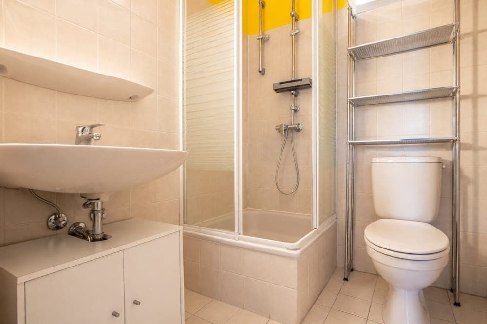 Badezimmer 2