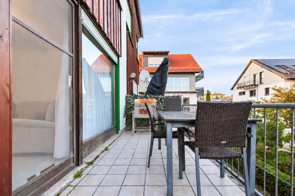 Balkon vor dem Wohnbereich